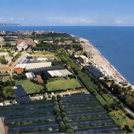 Delfino Кемпинг