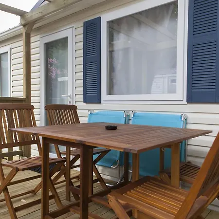 Delfino Кемпинг *