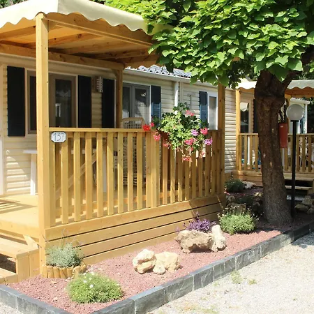 Delfino * אלבניה